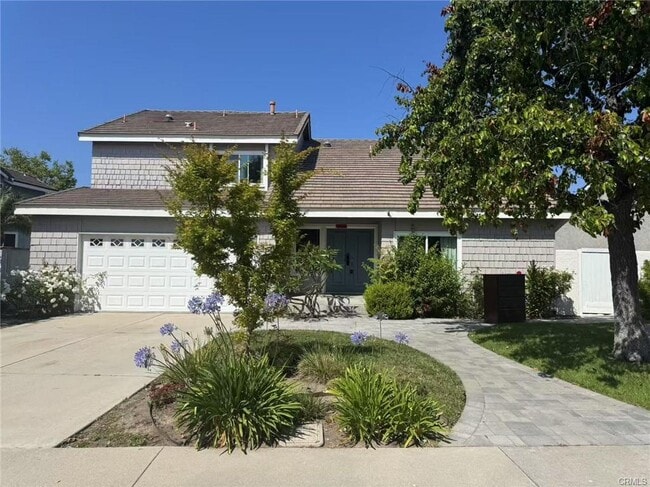 Building Photo - 44 Deerwood E