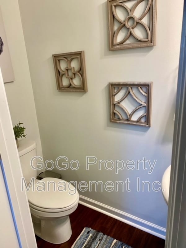 Building Photo - 811 Millsgrove Ct