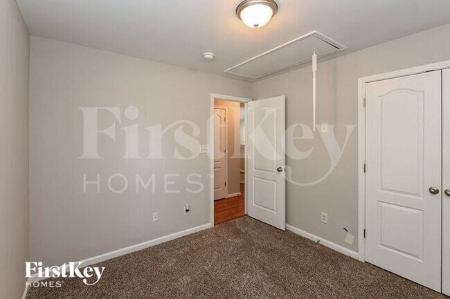 Building Photo - 4310 Cochran Farm Ln