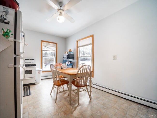 Building Photo - 130 Mahopac Ave