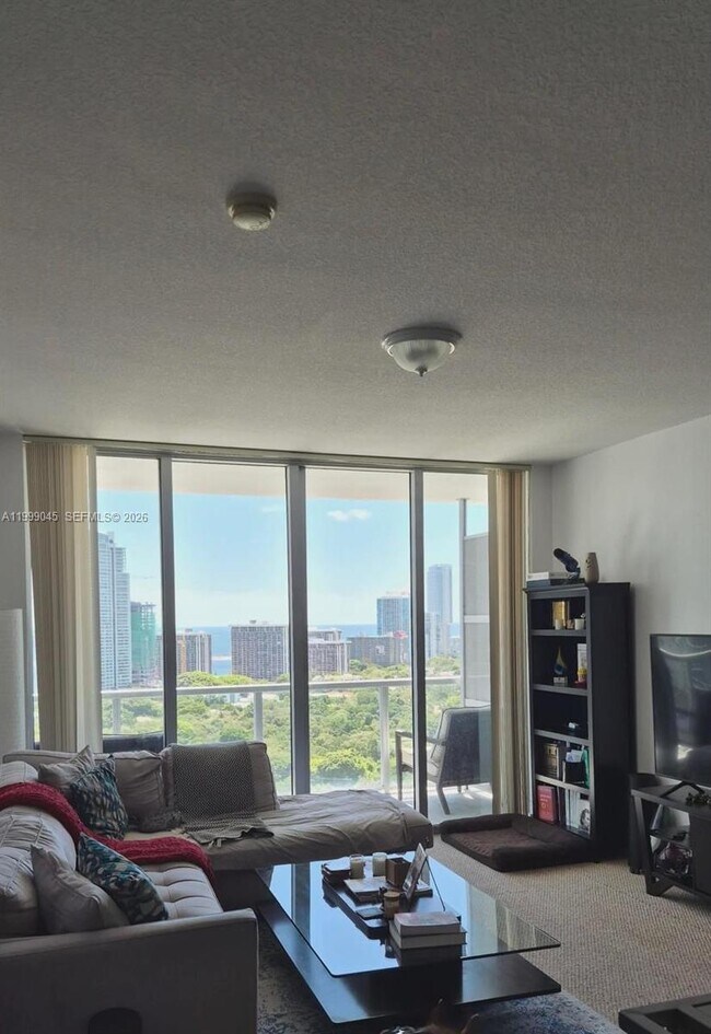 Building Photo - 79 SW 12th St