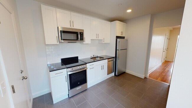 Building Photo - 123 Sutherland Rd