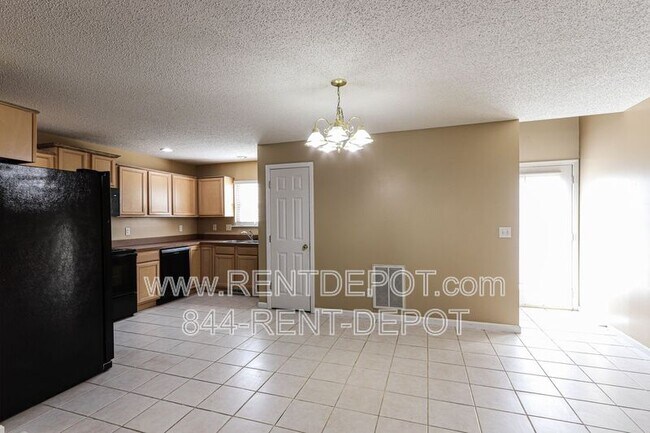 Building Photo - 8001-8005 Alexandra Ln, Newburgh, IN, 4763...