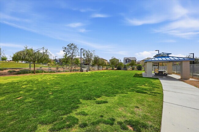 Building Photo - Beautiful home in the desirable Inspirada community! Move in ready!