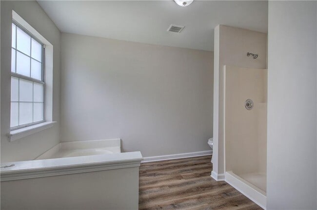 Building Photo - 4100 Chanticleer Dr NW