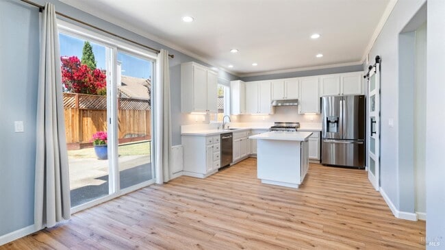 Building Photo - 7351 15th Hole Dr