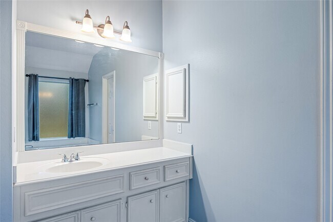 Building Photo - 28507 Chateau Springs Ct