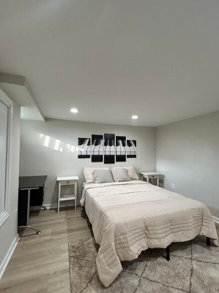 Building Photo - 1629 Searles Rd