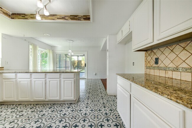 Building Photo - 13103 Wickersham Ln