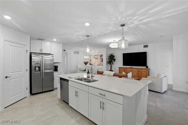 Building Photo - 5667 Melbourne Ct