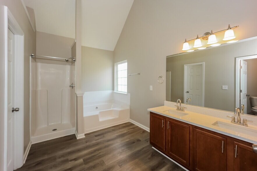 Building Photo - 357 Cobblestone Ct