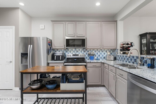Building Photo - 4104 Crownwood Dr