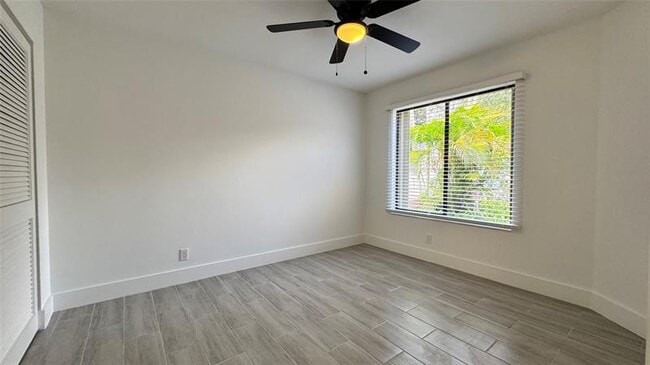 Building Photo - 3700 NW 19th St