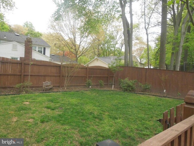 Building Photo - 1714 Tarleton Way