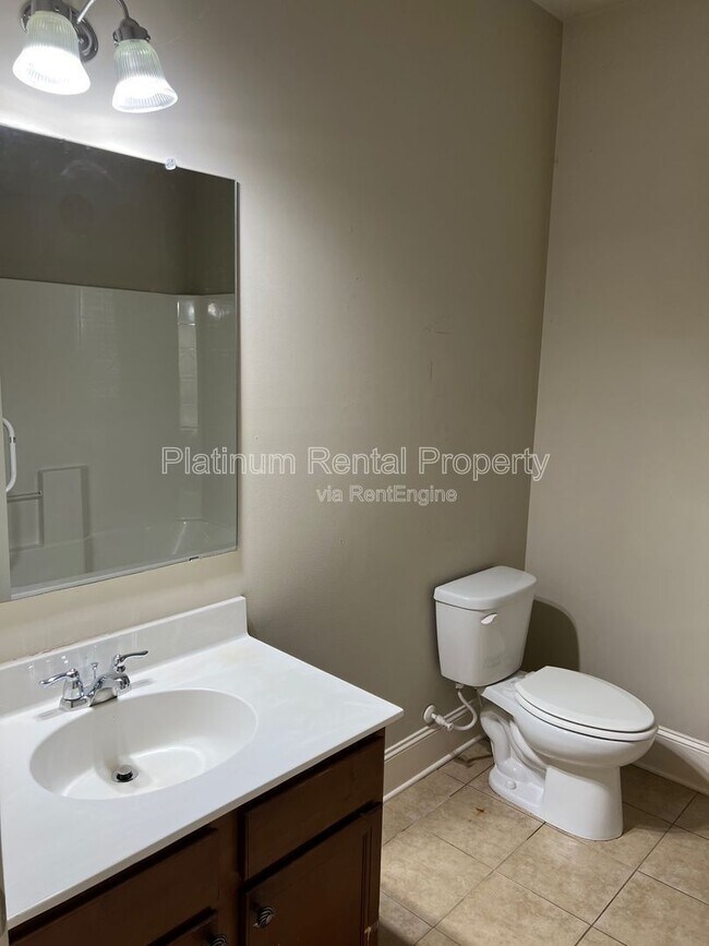 Building Photo - 4770 Leatherstone Way