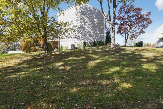 Building Photo - 3459 Howell Ct