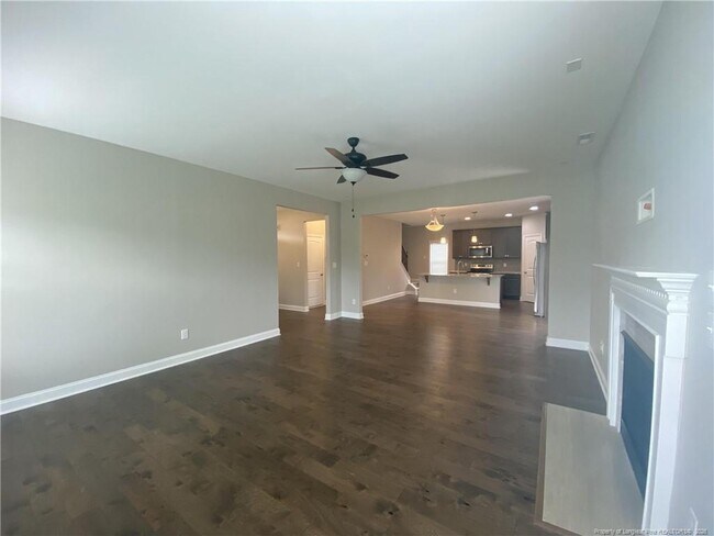 Building Photo - 3028 N Kilchattan Dr