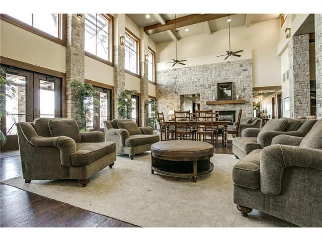 Building Photo - 4953 Grinstein Dr
