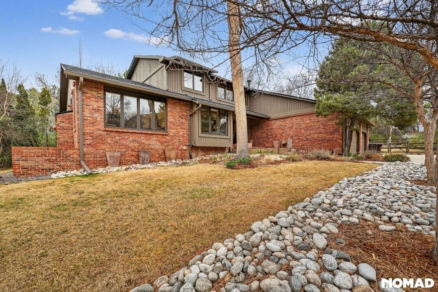 Building Photo - 8433 Sawtooth Ln