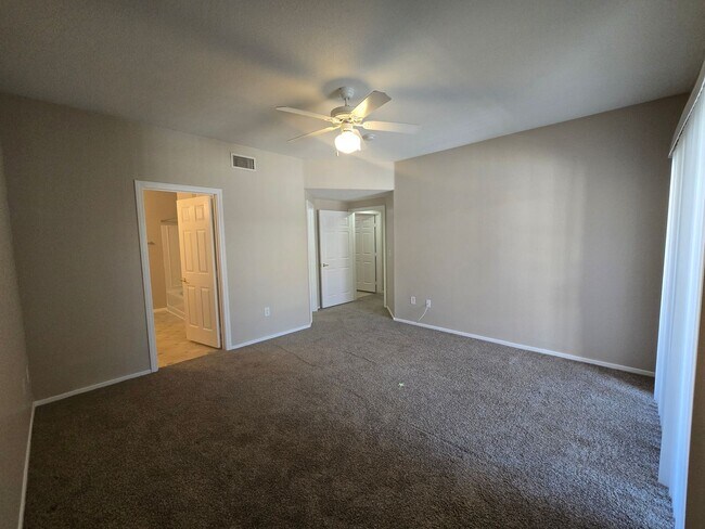 Building Photo - 9330 W Maule Ave