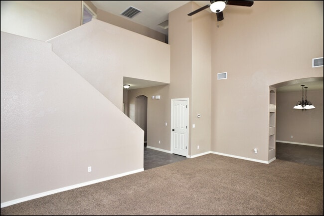 Building Photo - 13239 Emerald Isle St
