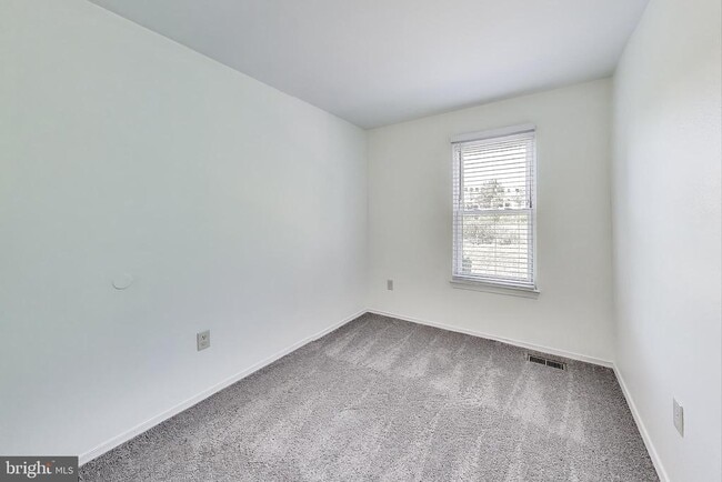 Building Photo - 1764 Wilcox Ln