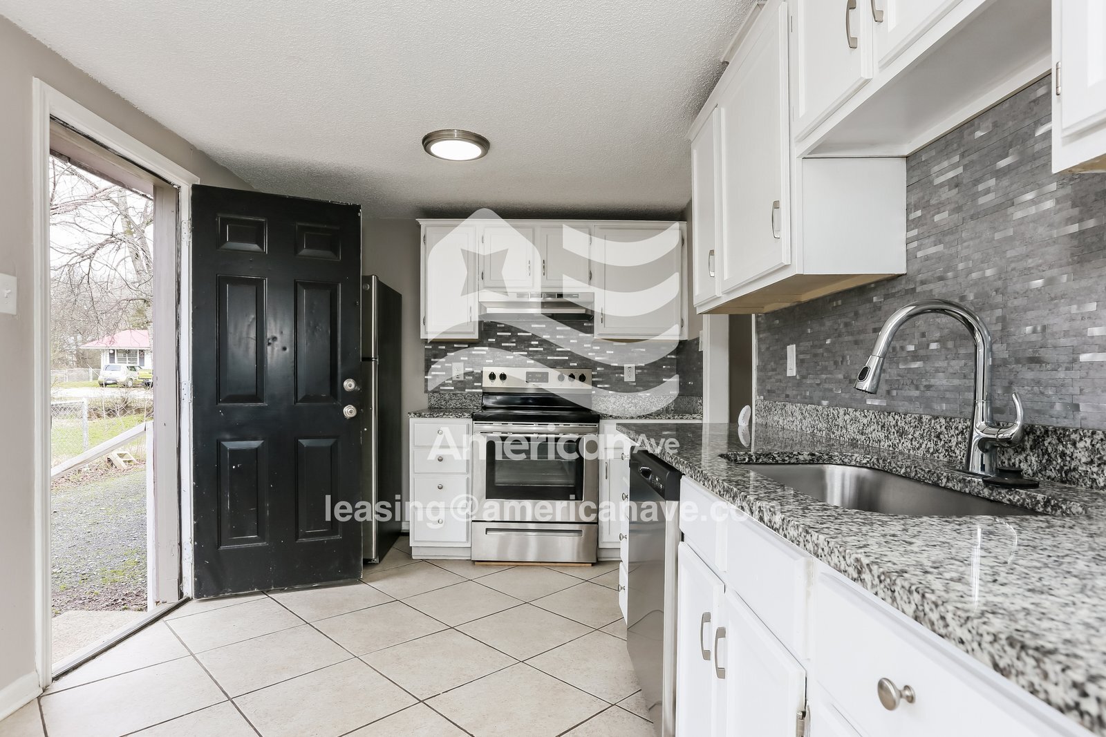 Building Photo - 318 W 50th St