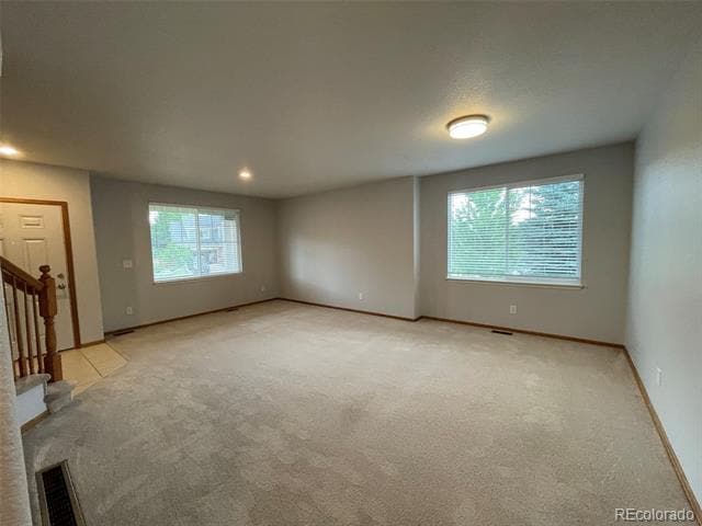 Building Photo - 2284 Dogwood Cir