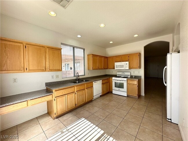 Building Photo - 3178 Lapis Beach Dr