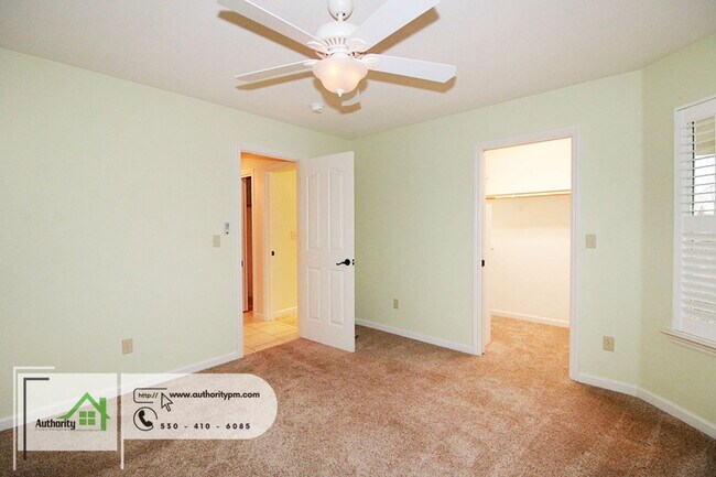 Building Photo - 1720 Capistrano Walk