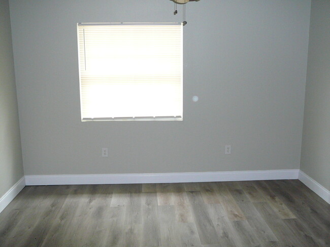 Building Photo - 1709 Coronado Ave