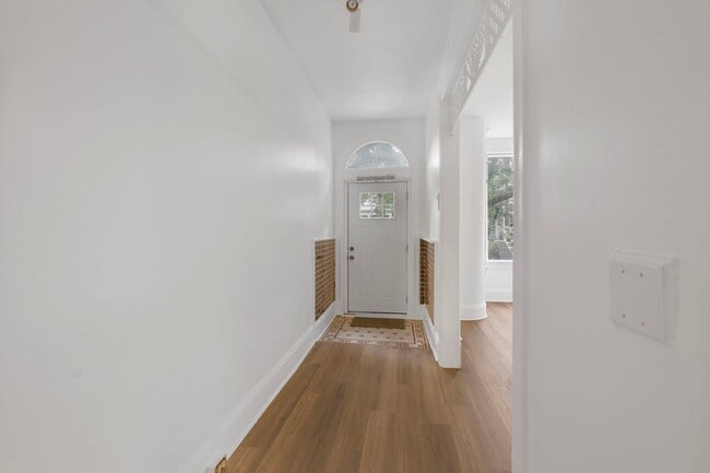 Building Photo - Available Now! Massive, Recently Renovated...