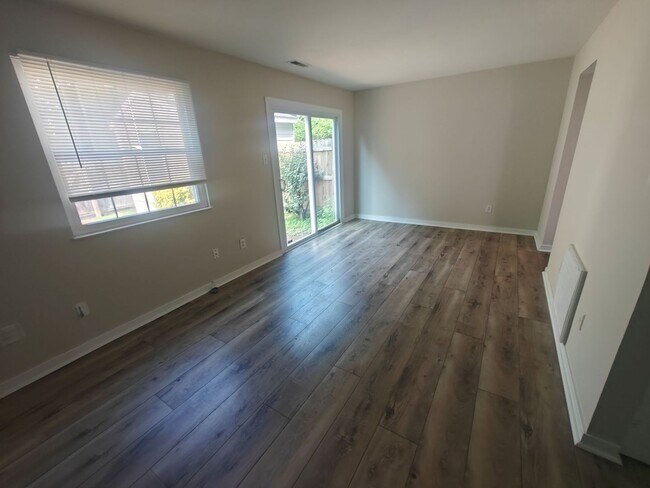 Building Photo - 9321 Gildenfield Ct