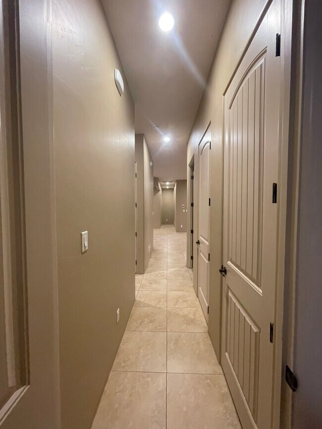 Building Photo - 42 Express Blvd