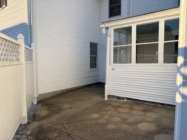 Building Photo - 112 Main St