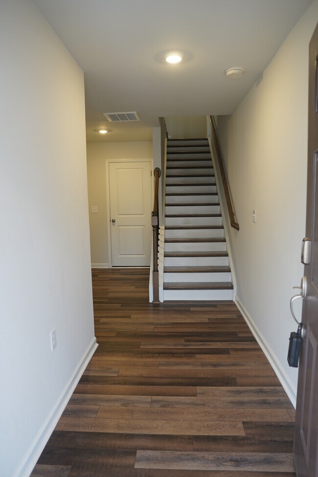 Building Photo - 2626 Chert Ln