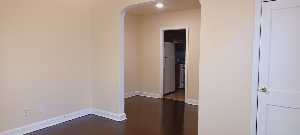 Building Photo - 3209 Dubois Pl SE