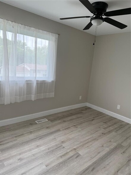 Building Photo - 3408 Greiner Dr
