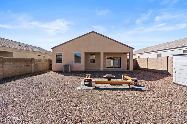 Building Photo - 4972 E Living Stone Way