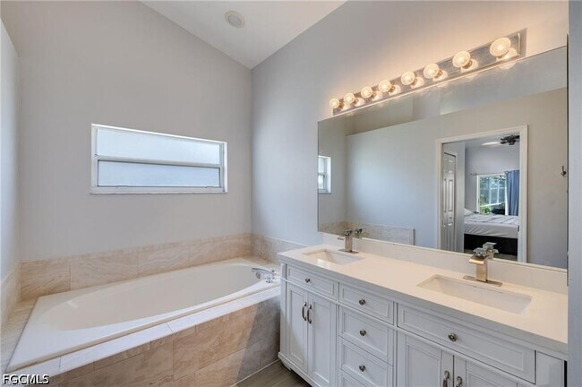 Building Photo - 17791 Castle Harbor Dr