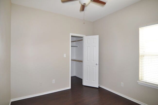 Building Photo - 7600-7602 Novella Drive