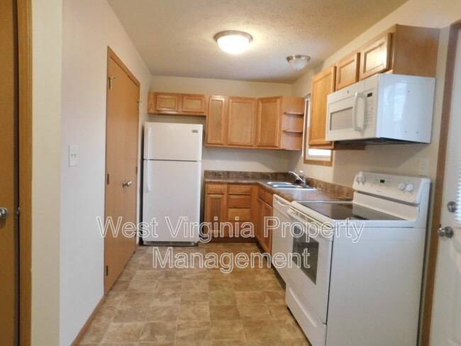 Building Photo - 152 Cardinal Wy