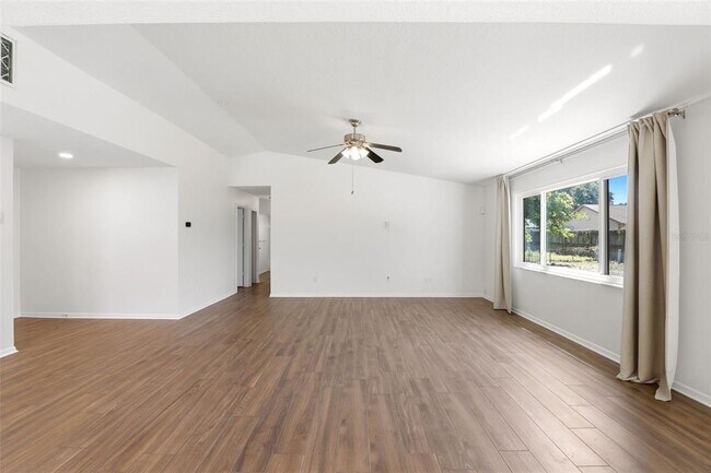 Building Photo - 7326 Wethersfield Dr