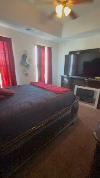 Building Photo - 3415 Riverview Chase Way