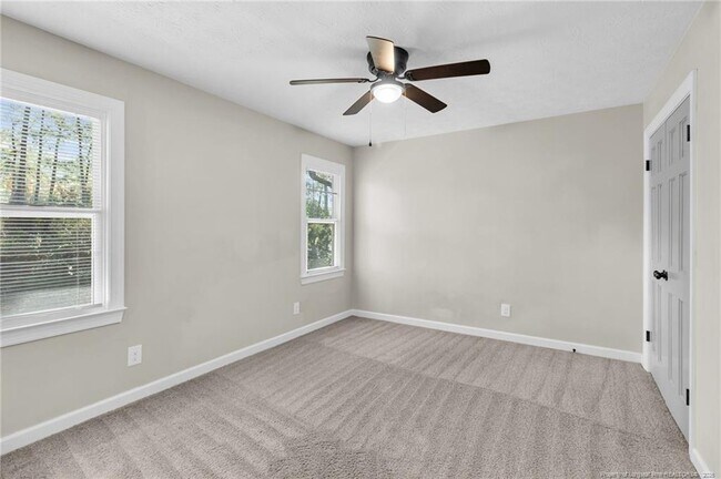 Building Photo - 5999 Blue Teal Ct