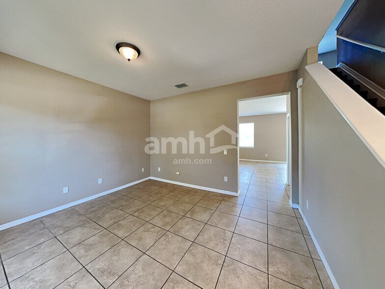 Building Photo - 1706 Bonita Bluff Ct