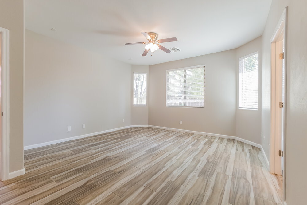 Building Photo - 3049 S Sailors Way