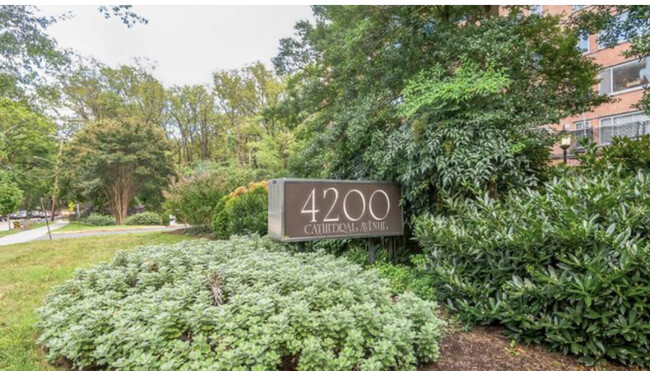 Building Photo - 4200 Cathedral Ave NW