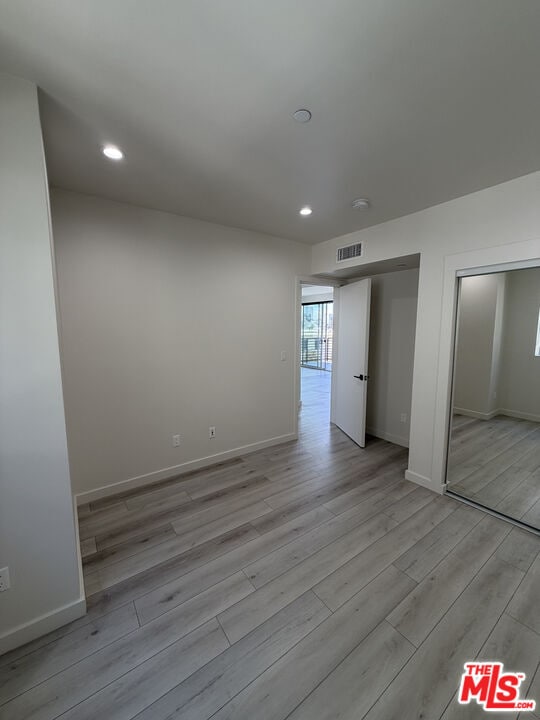 Building Photo - 124 S Croft Ave