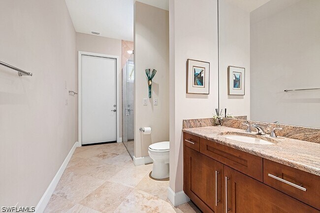 Building Photo - 433 Crestwood Rd